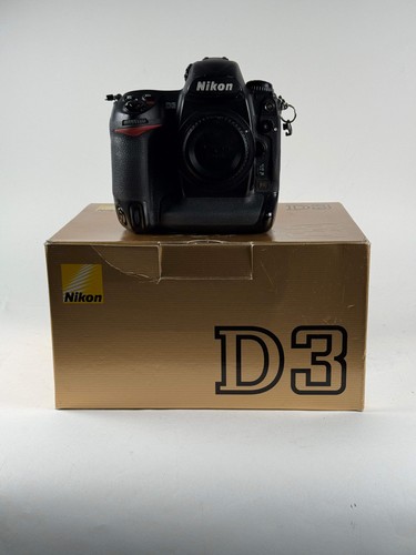 Nikon 1mp dslr digital - nikon,